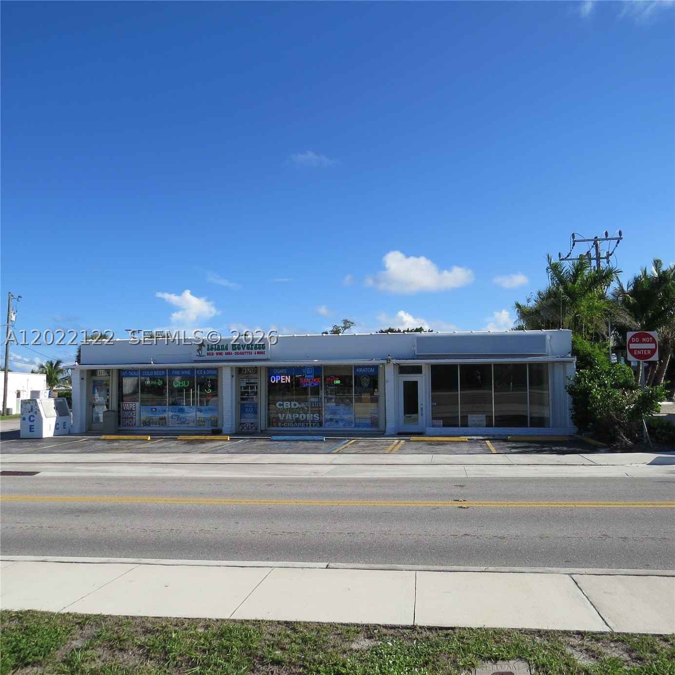 9128 SE Bridge Road, Hobe Sound, FL 33455 — photo 2