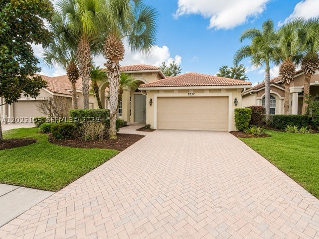 7232 Maidstone Dr — photo