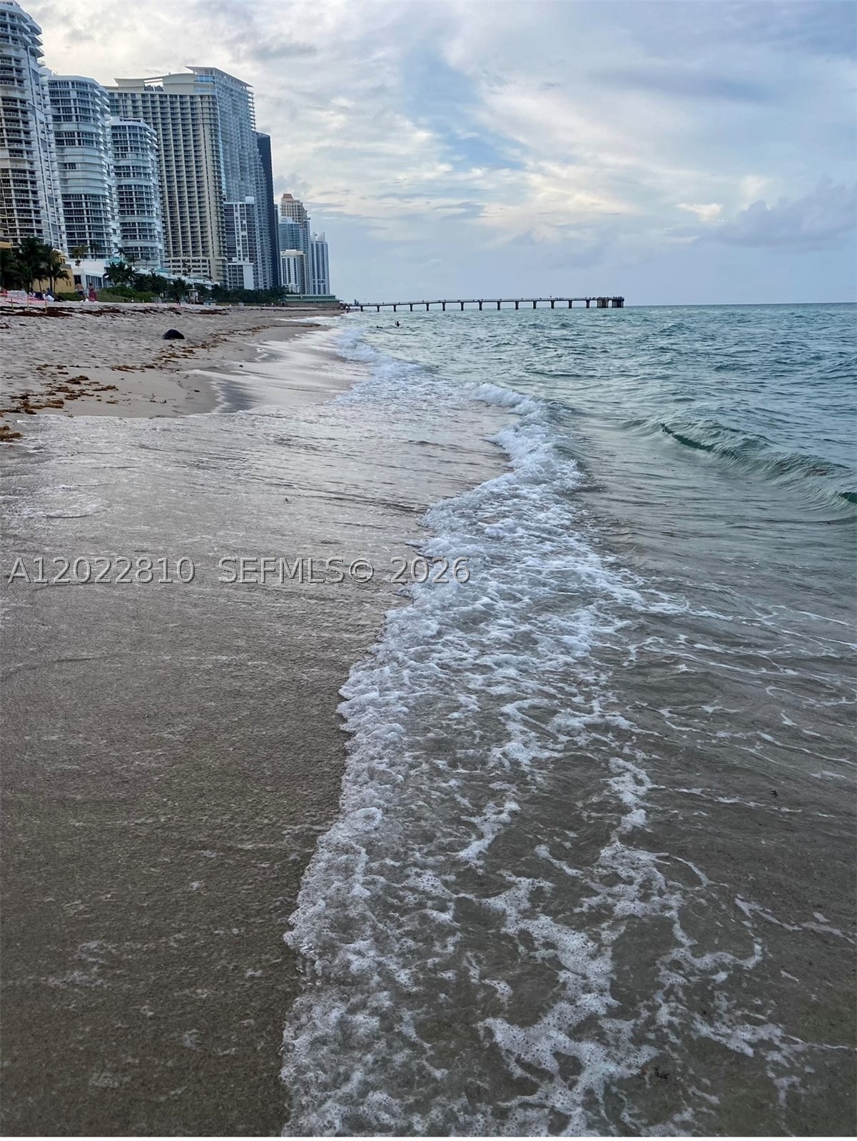 17125 N Bay Rd 3609 — photo