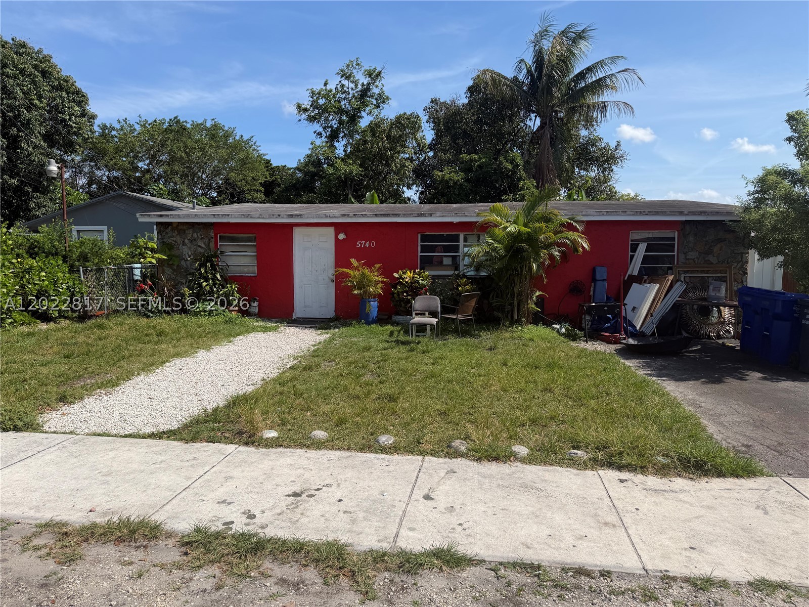 5740 Taylor St — photo