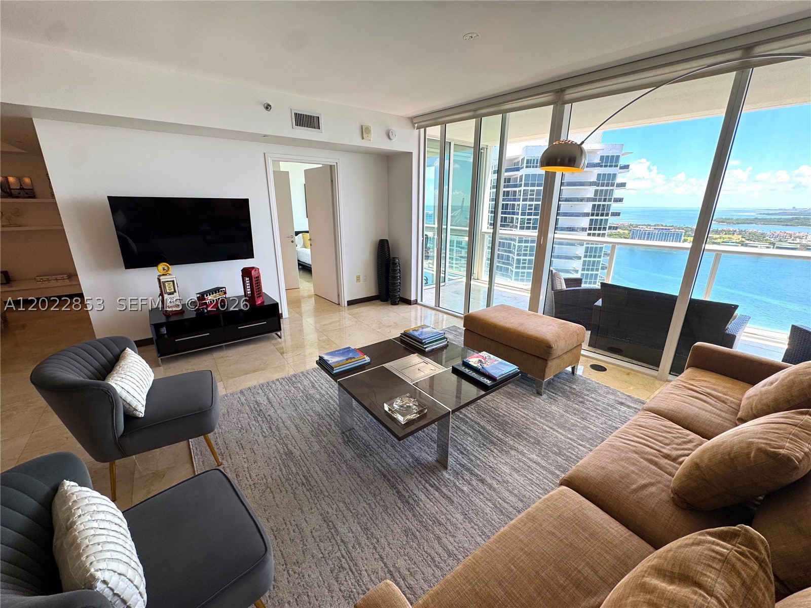 450 Alton Rd 3505 — photo