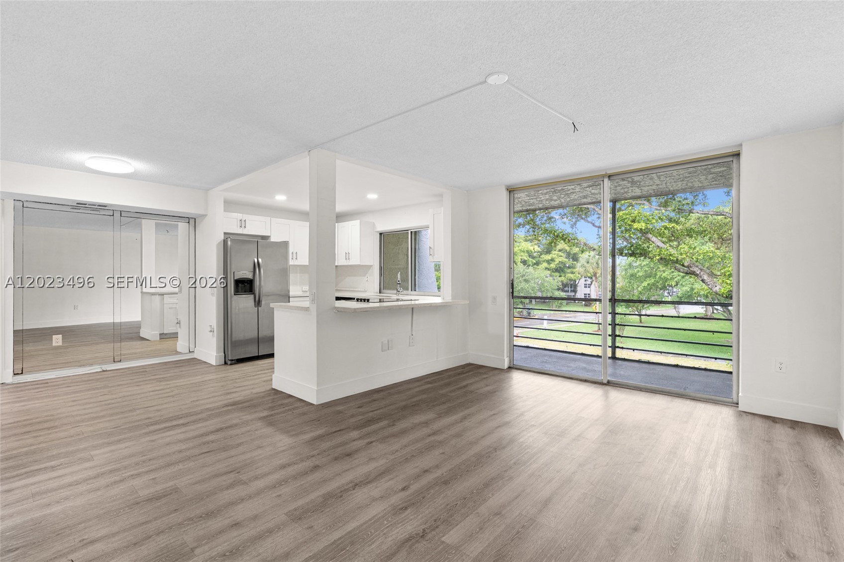 9091 Lime Bay Blvd 304 — photo