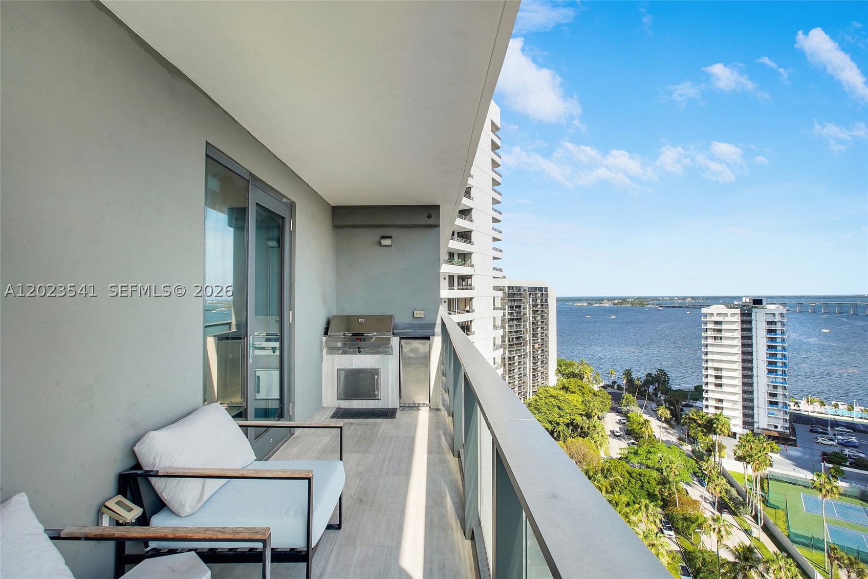 1451 Brickell Ave 1604 — photo