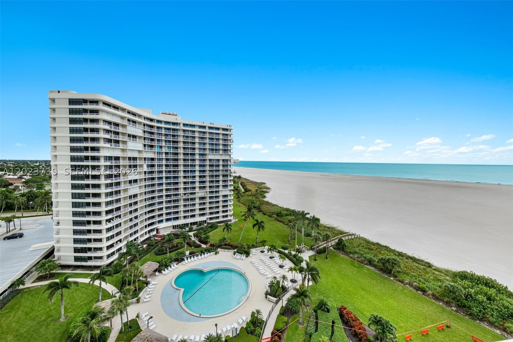 320 Seaview Court 2-1207 — photo