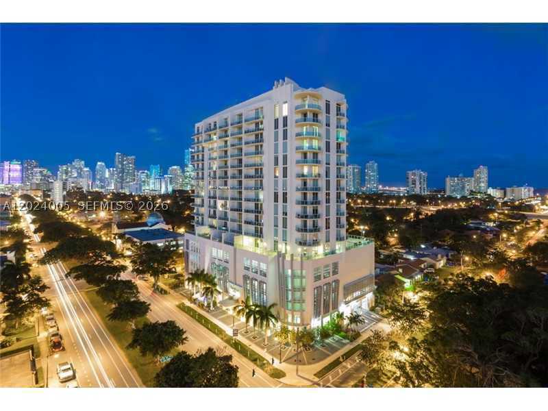 2525 SW 3 Av 1006 — photo