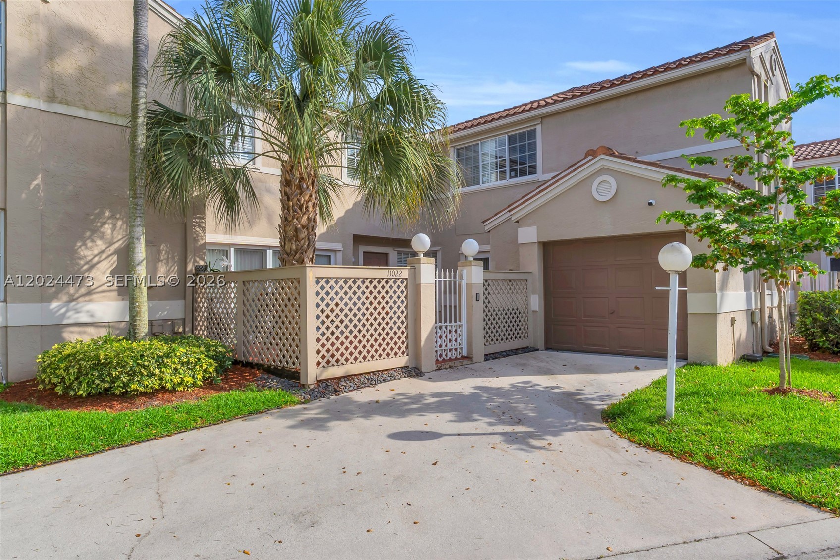 11022 Chandler Dr — photo