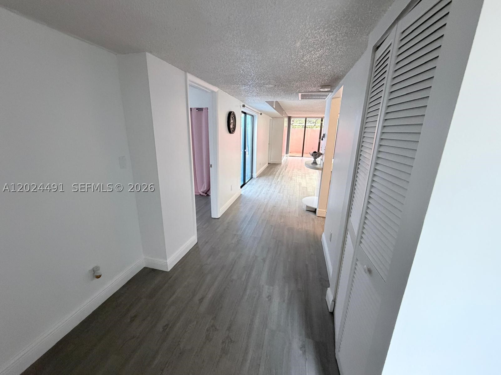 10343 Greenhouse Rd — photo