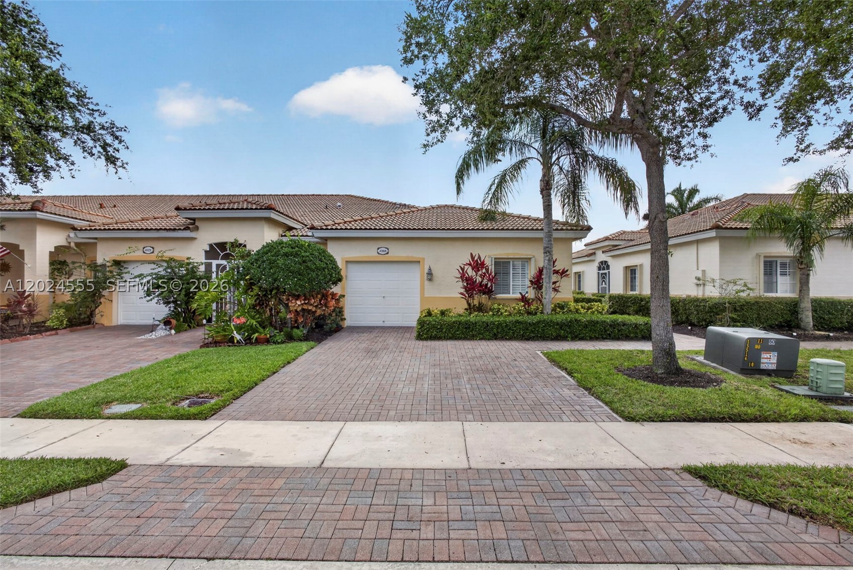 2368 Windjammer Way — photo