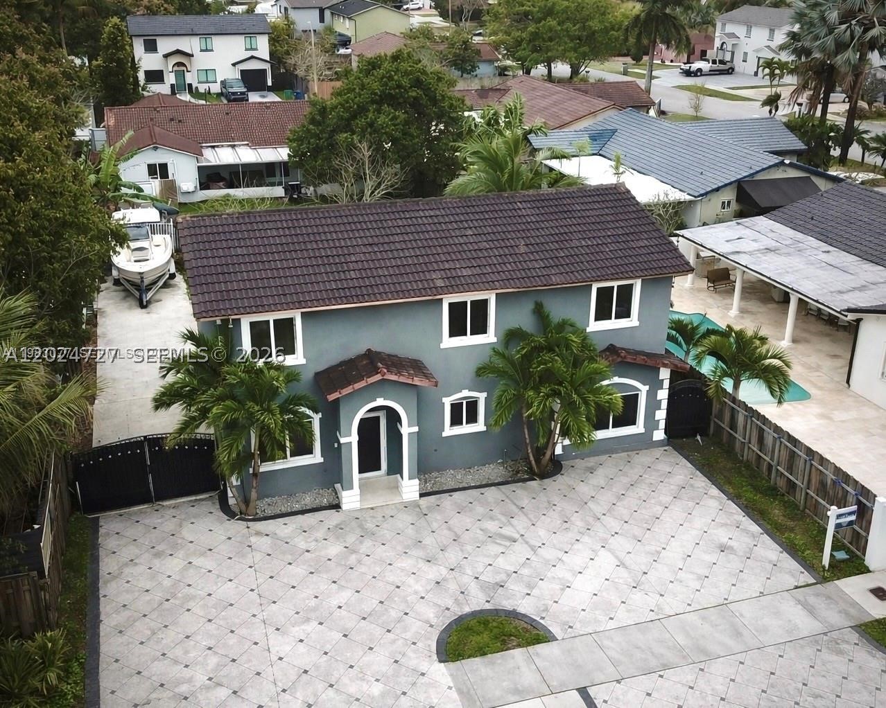 15302 SW 180th Ter — photo