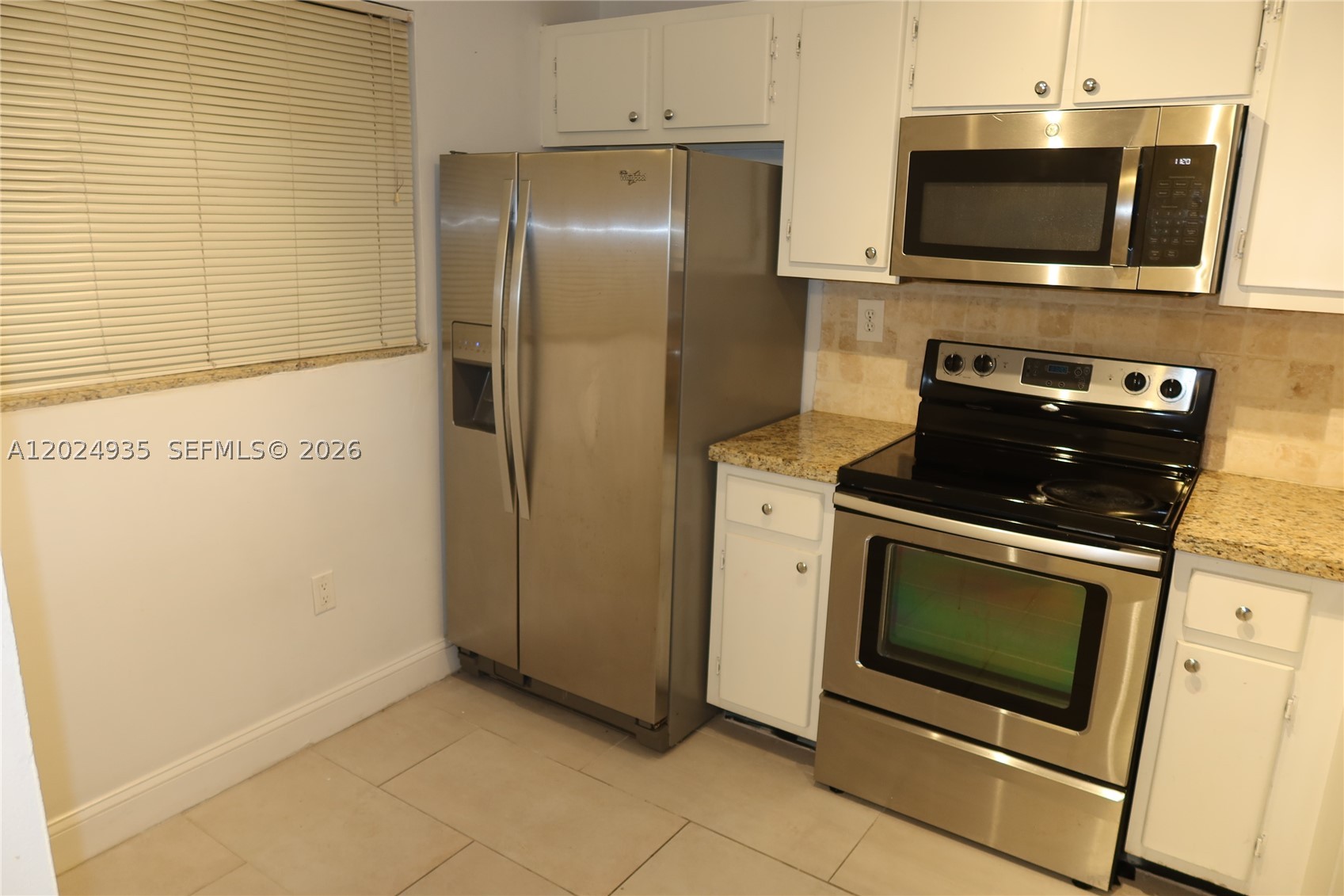 10835 SW 112th Ave 113 — photo
