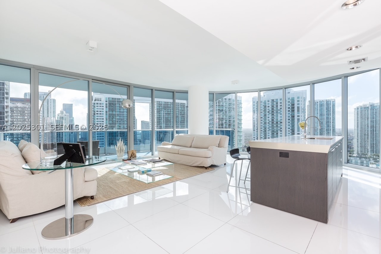 200 Biscayne Boulevard Way 3102 — photo