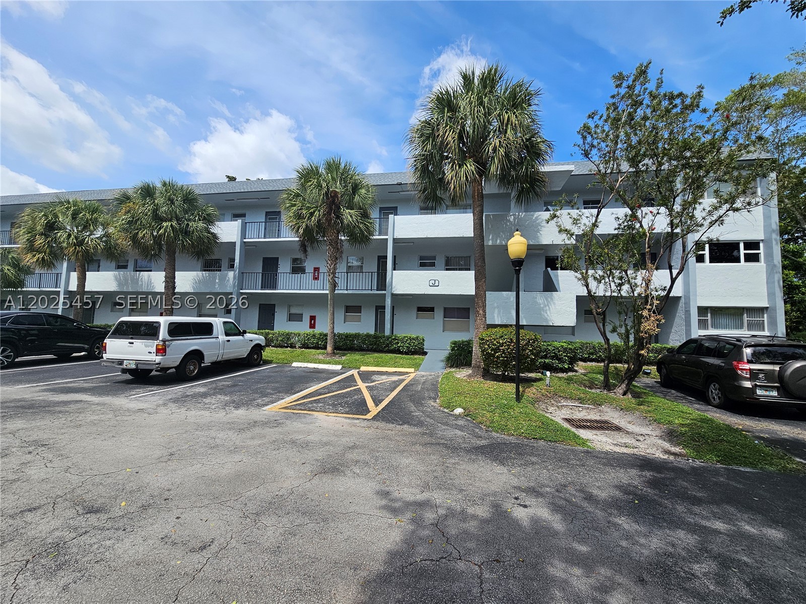 8380 Sands Point Blvd J110 — photo