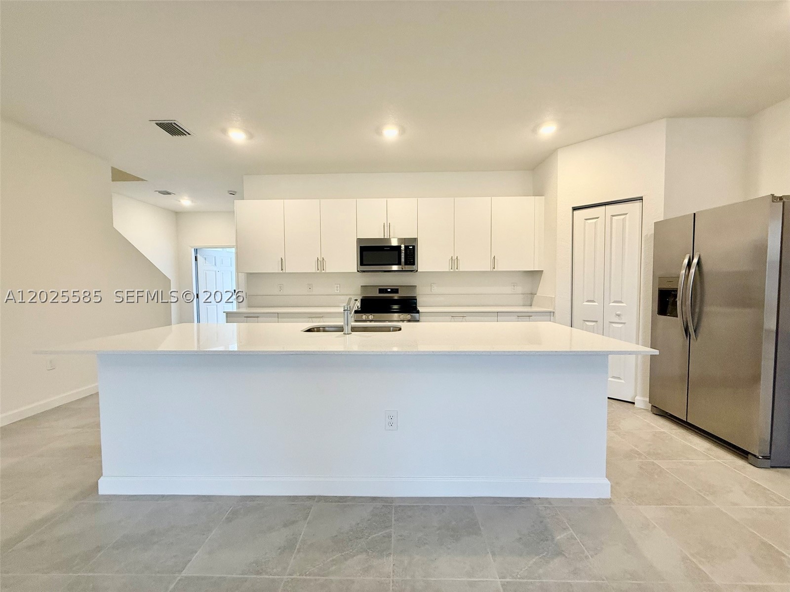 2958 Park Pl 5838 — photo