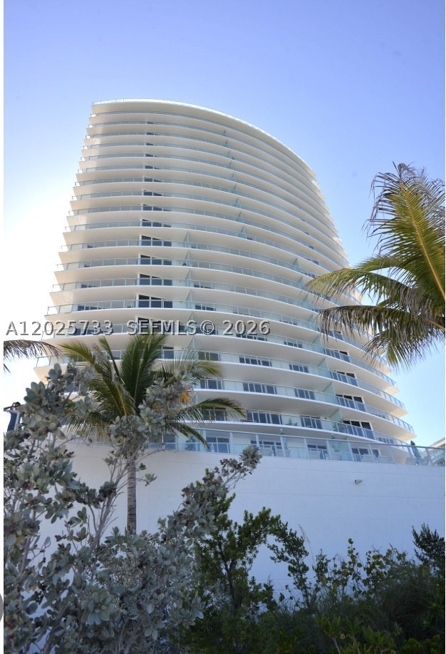 3951 S Ocean Dr 501 — photo