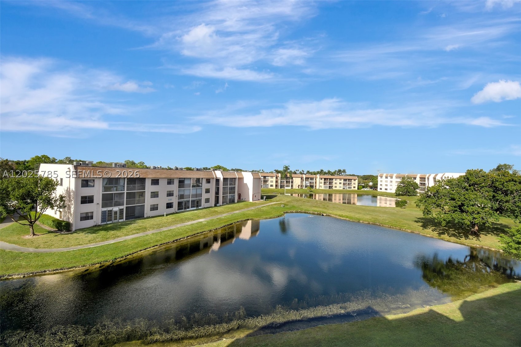 10145 Sunrise Lakes Blvd 403 — photo