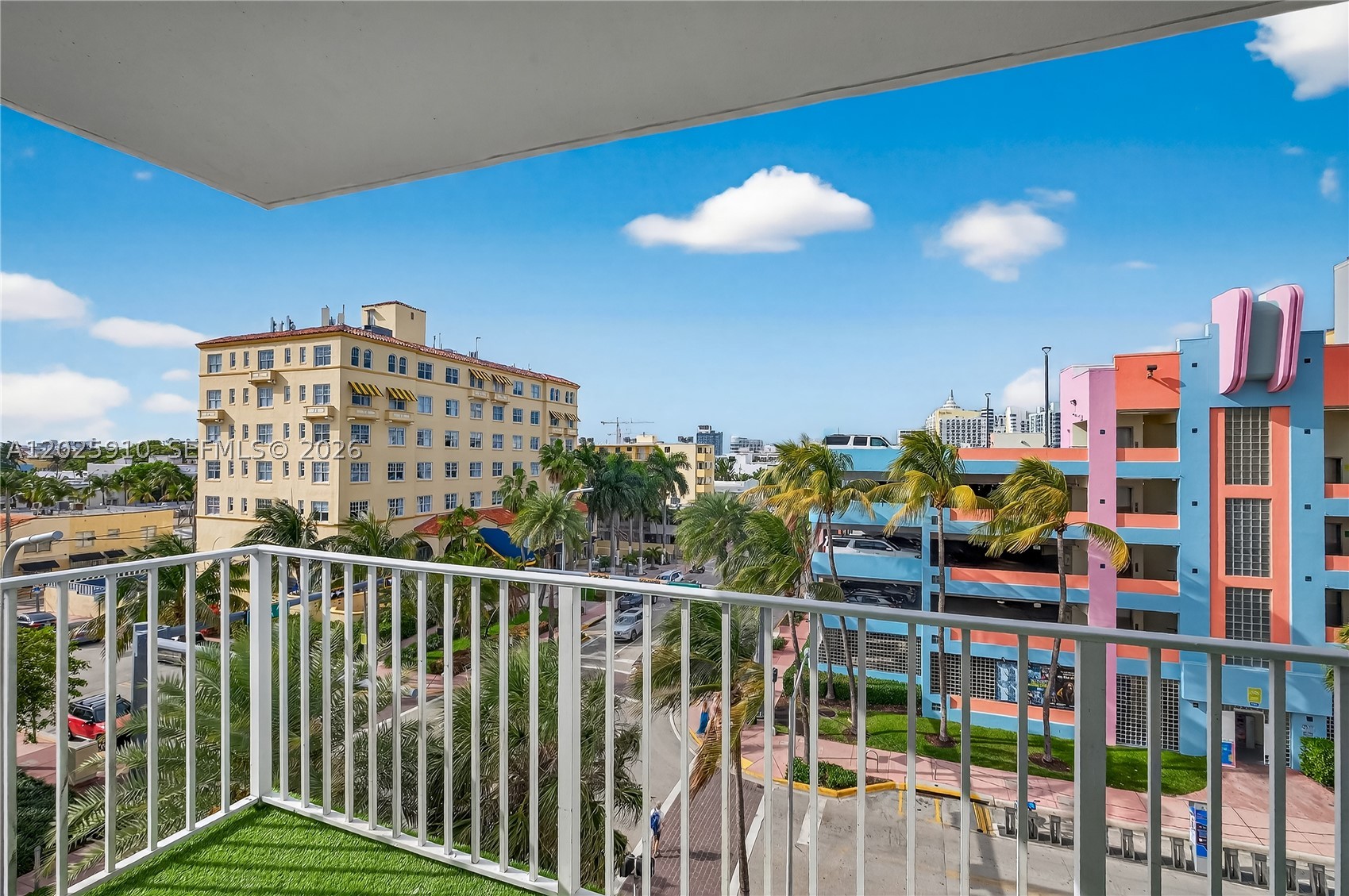 1255 Collins Ave 504 — photo