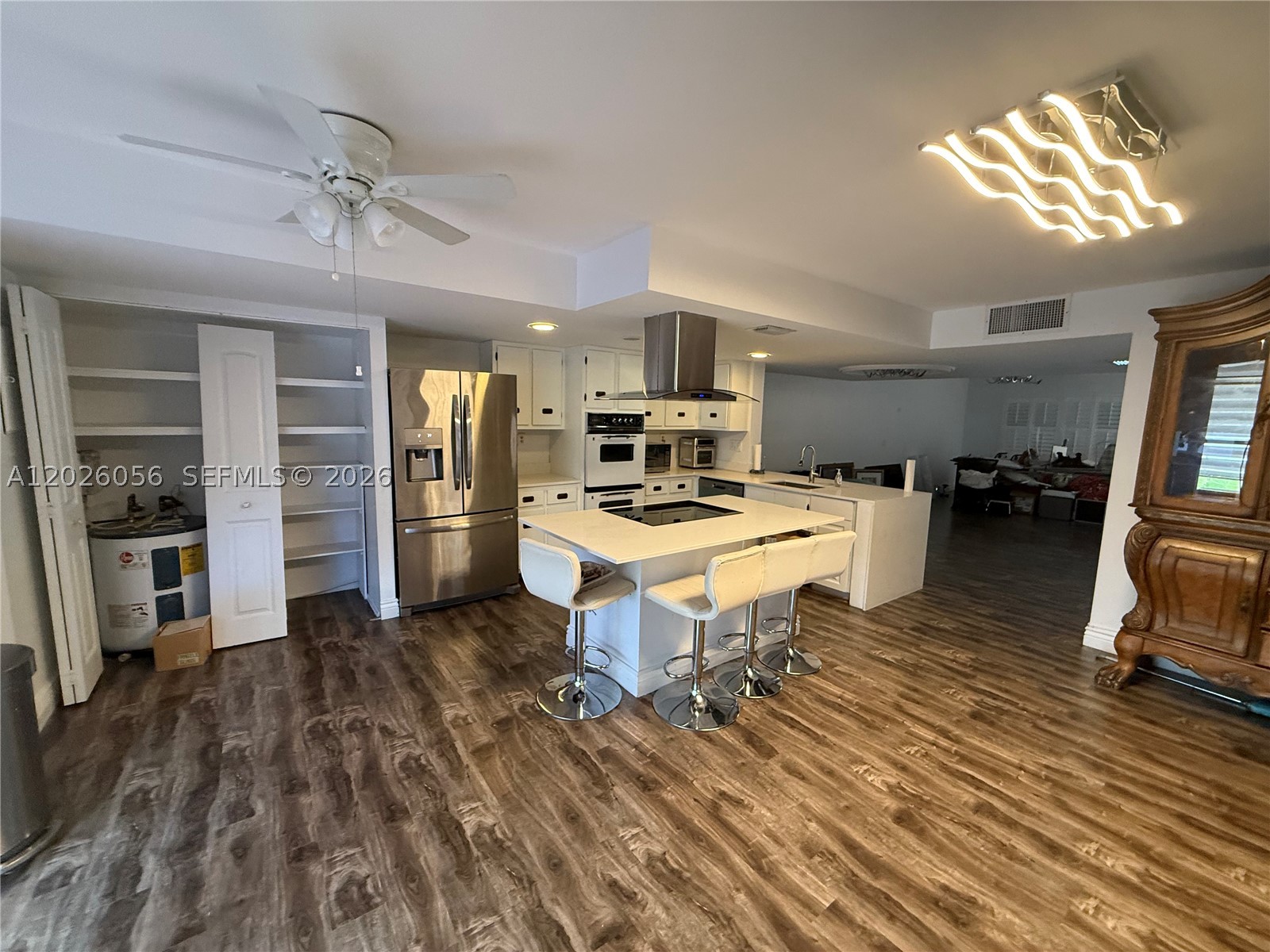 2606 NE 10 St 2606 — photo