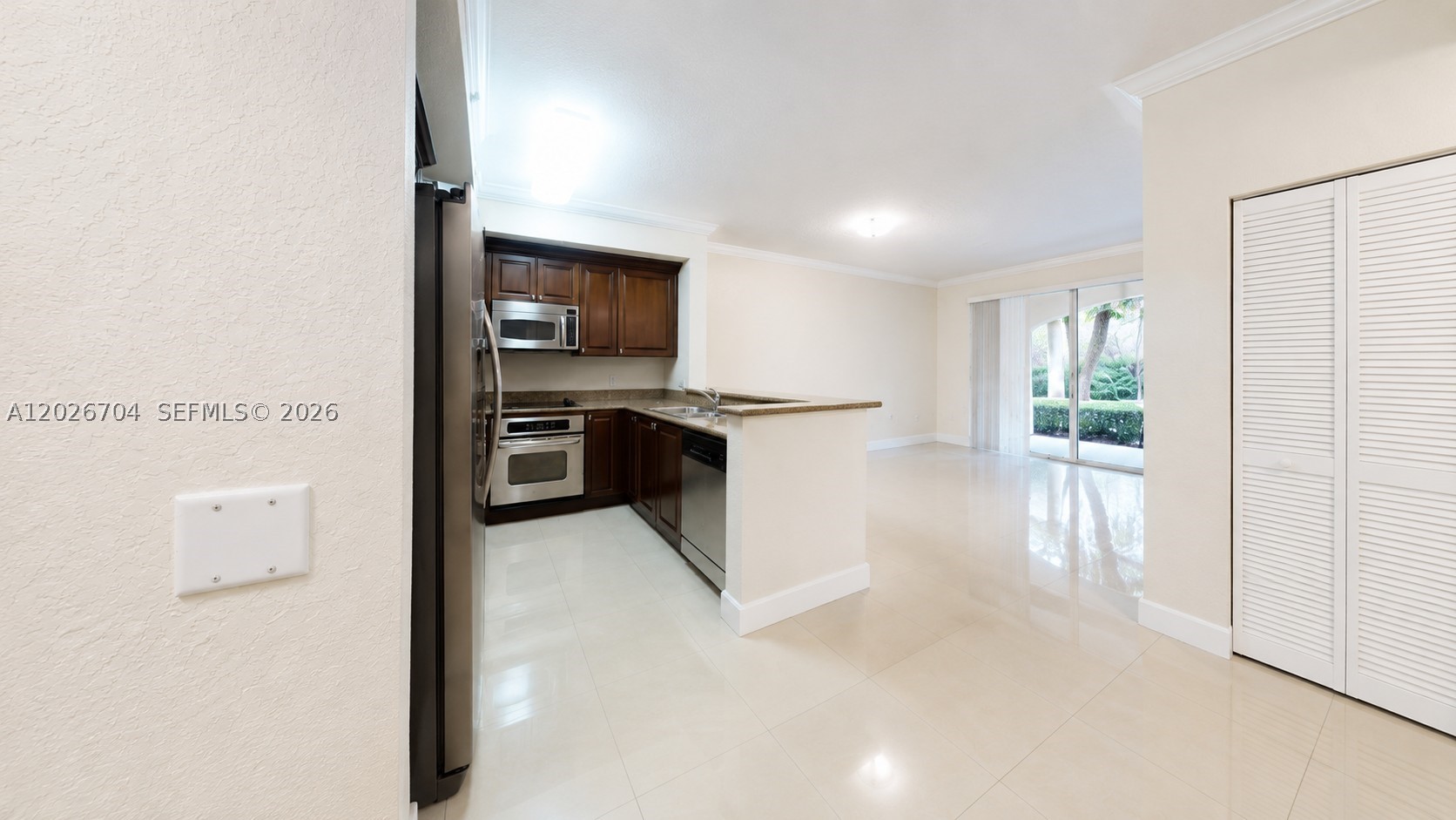 4106 Renaissance Way 106 — photo