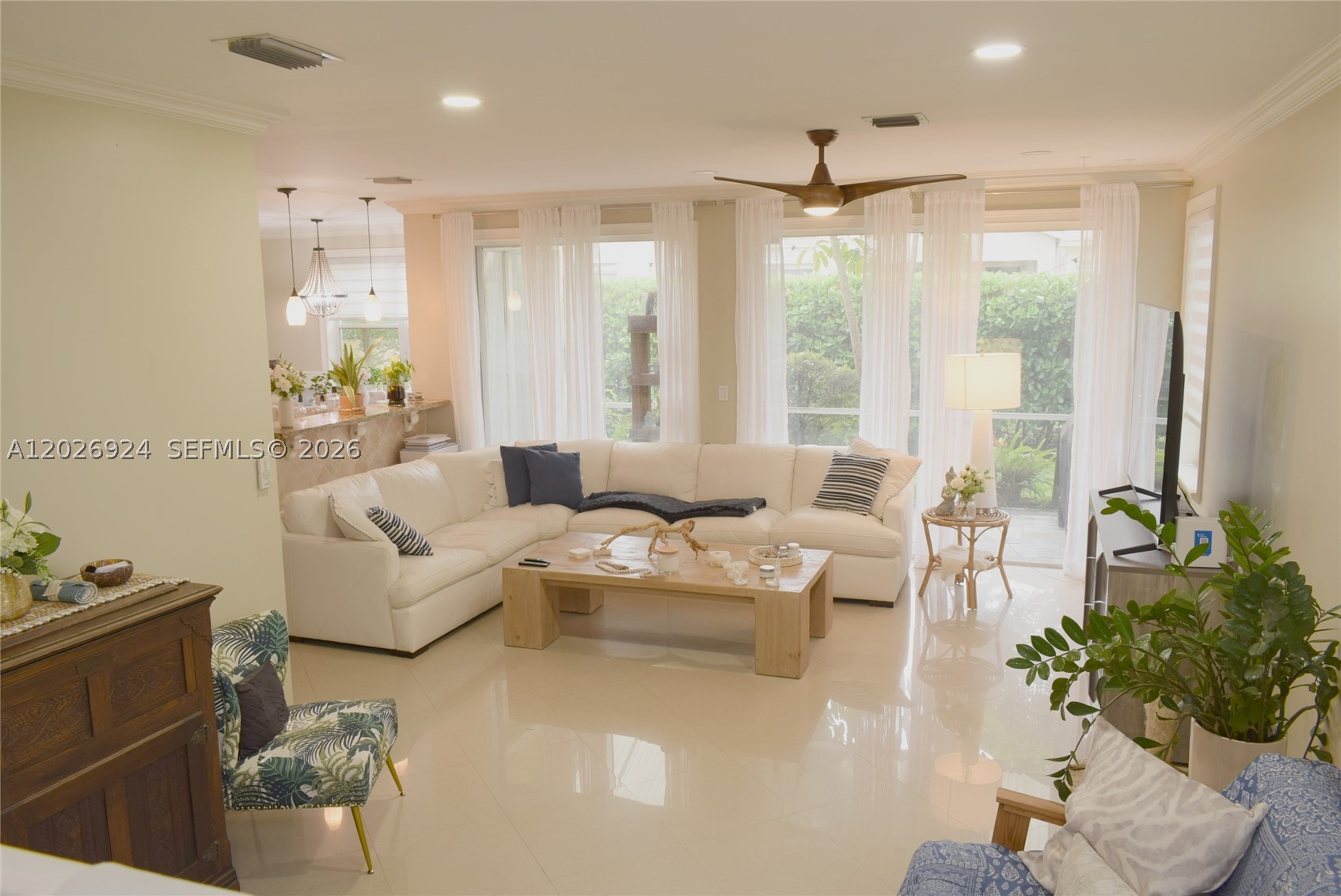 11405 NW 48th Ct — photo