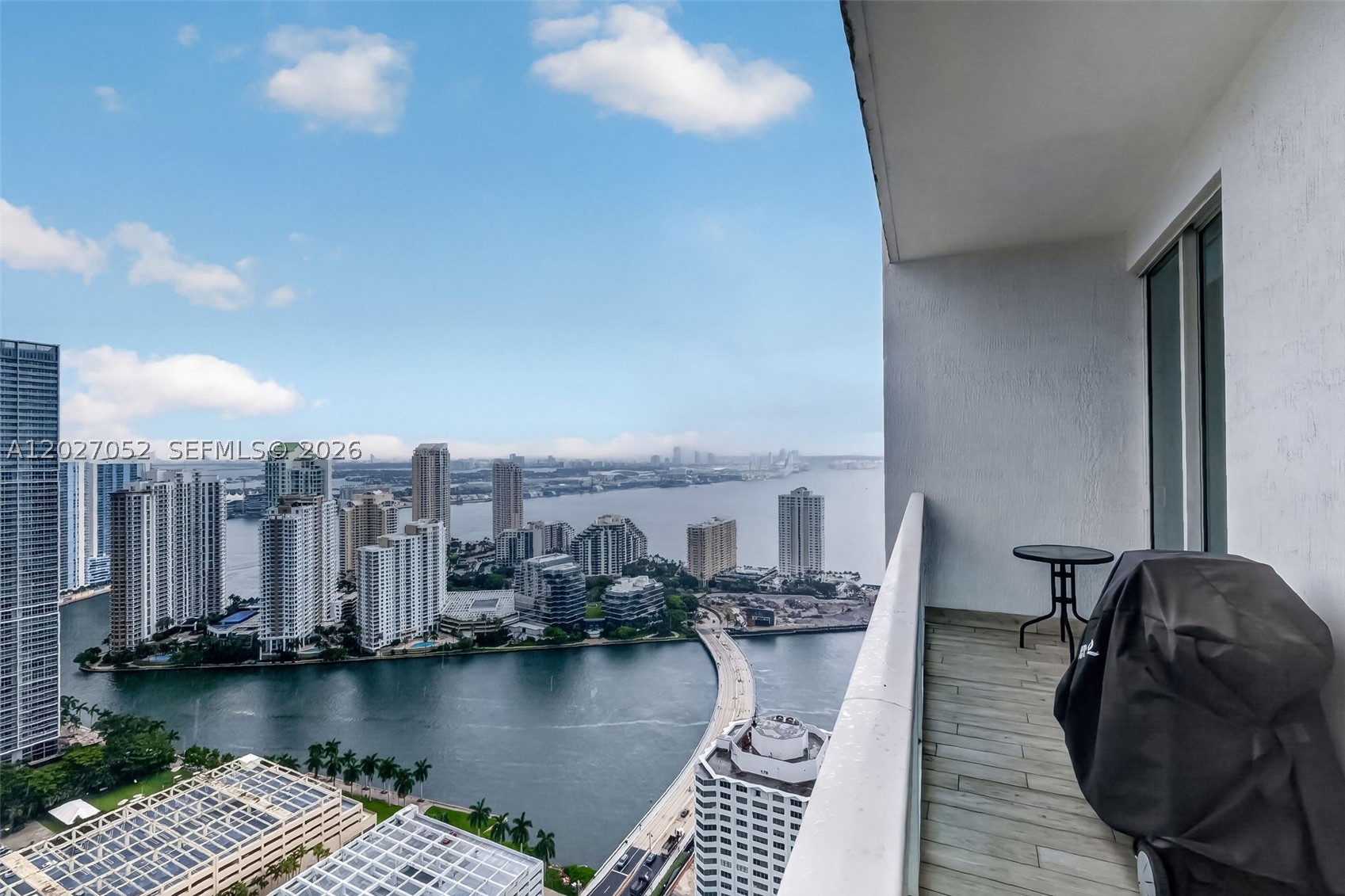 950 Brickell Bay Dr 4504 — photo