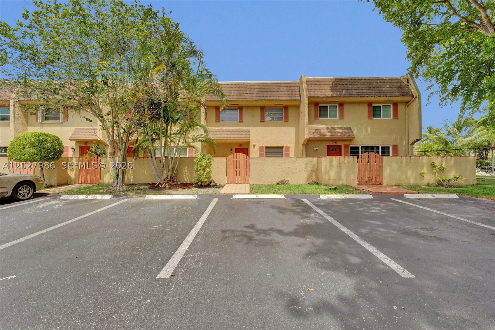 7175 Nova Dr 107 — photo