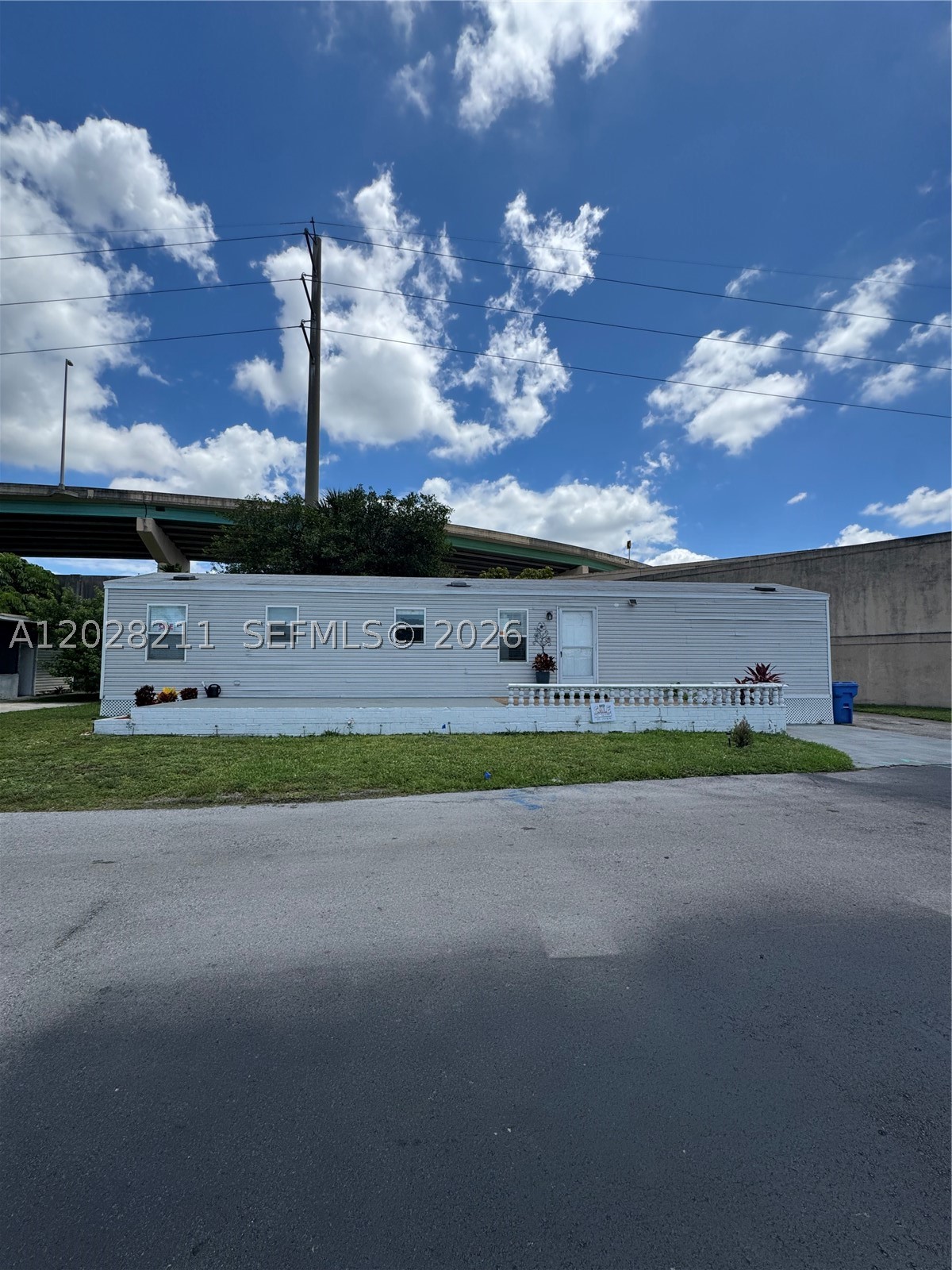 5015 SW 29 Street #60-8 — photo