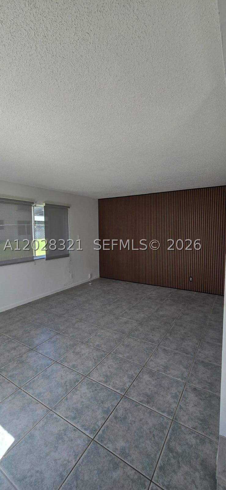 2120 Sherwood Forest Blvd 30 — photo