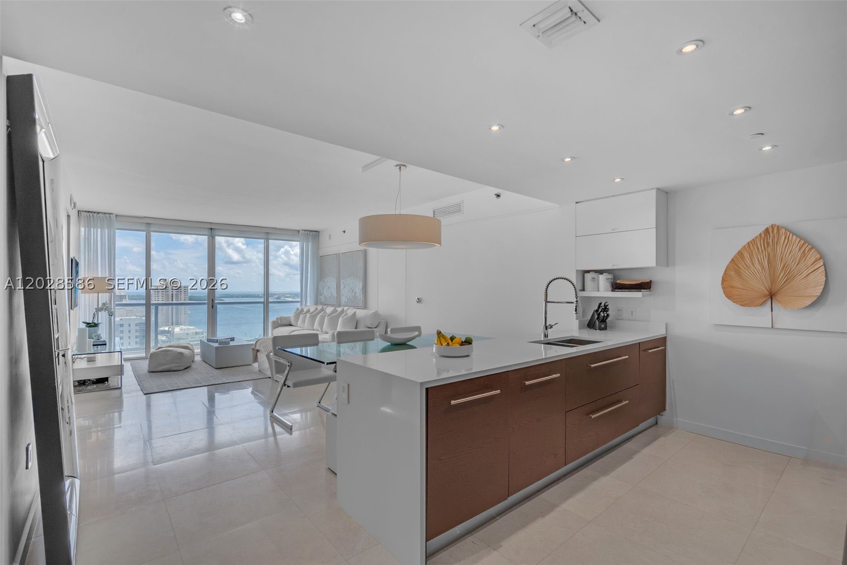465 Brickell Ave 2703 — photo