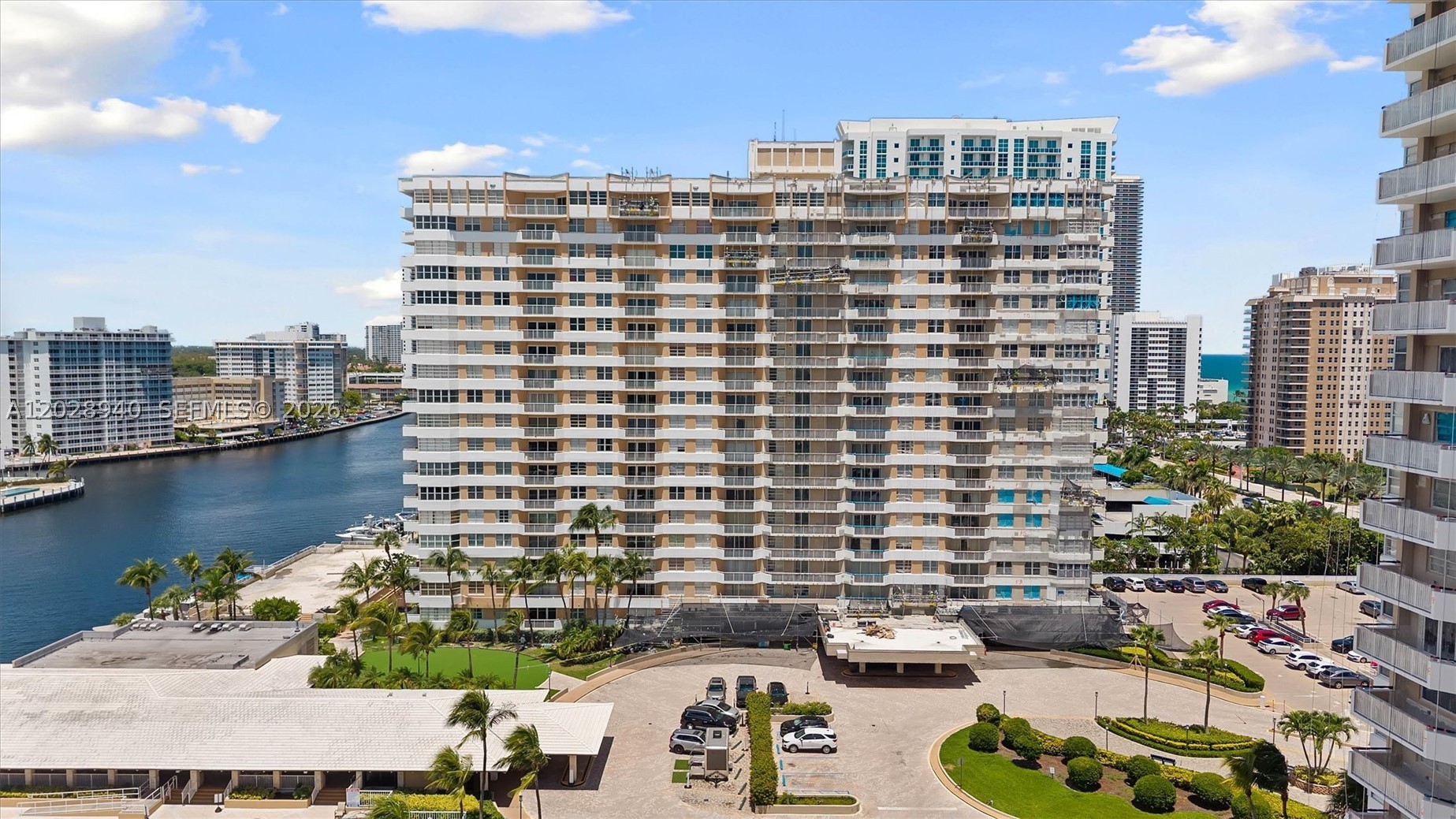 1965 S Ocean Dr 3L — photo
