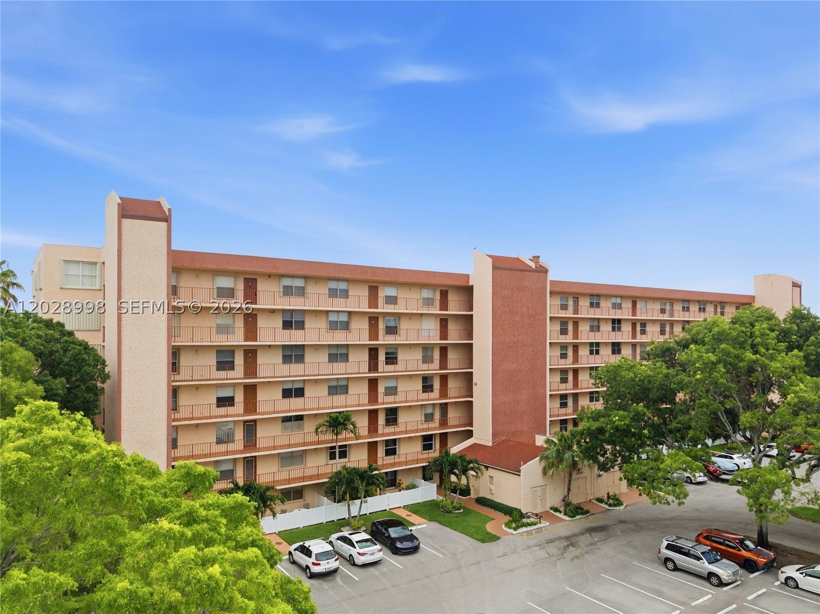 14623 Bonaire Blvd 405 — photo