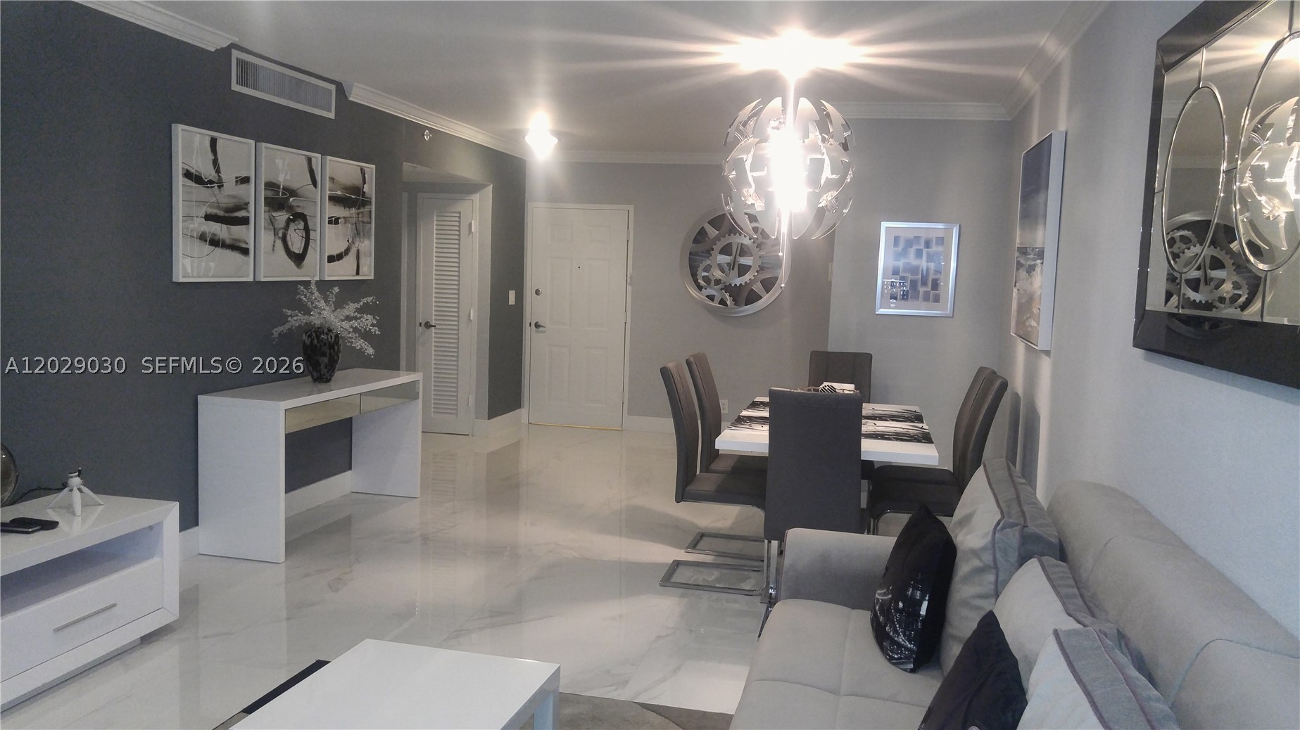 2501 S Ocean Dr L04 — photo