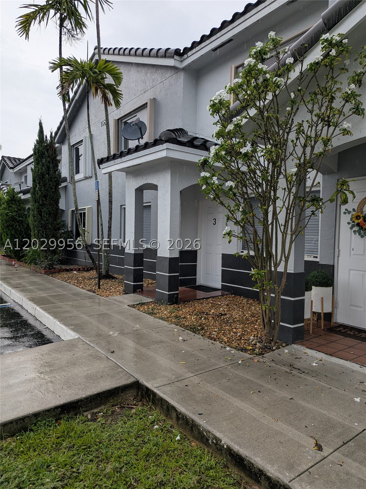 7981 SW 152nd Ave 1703 — photo