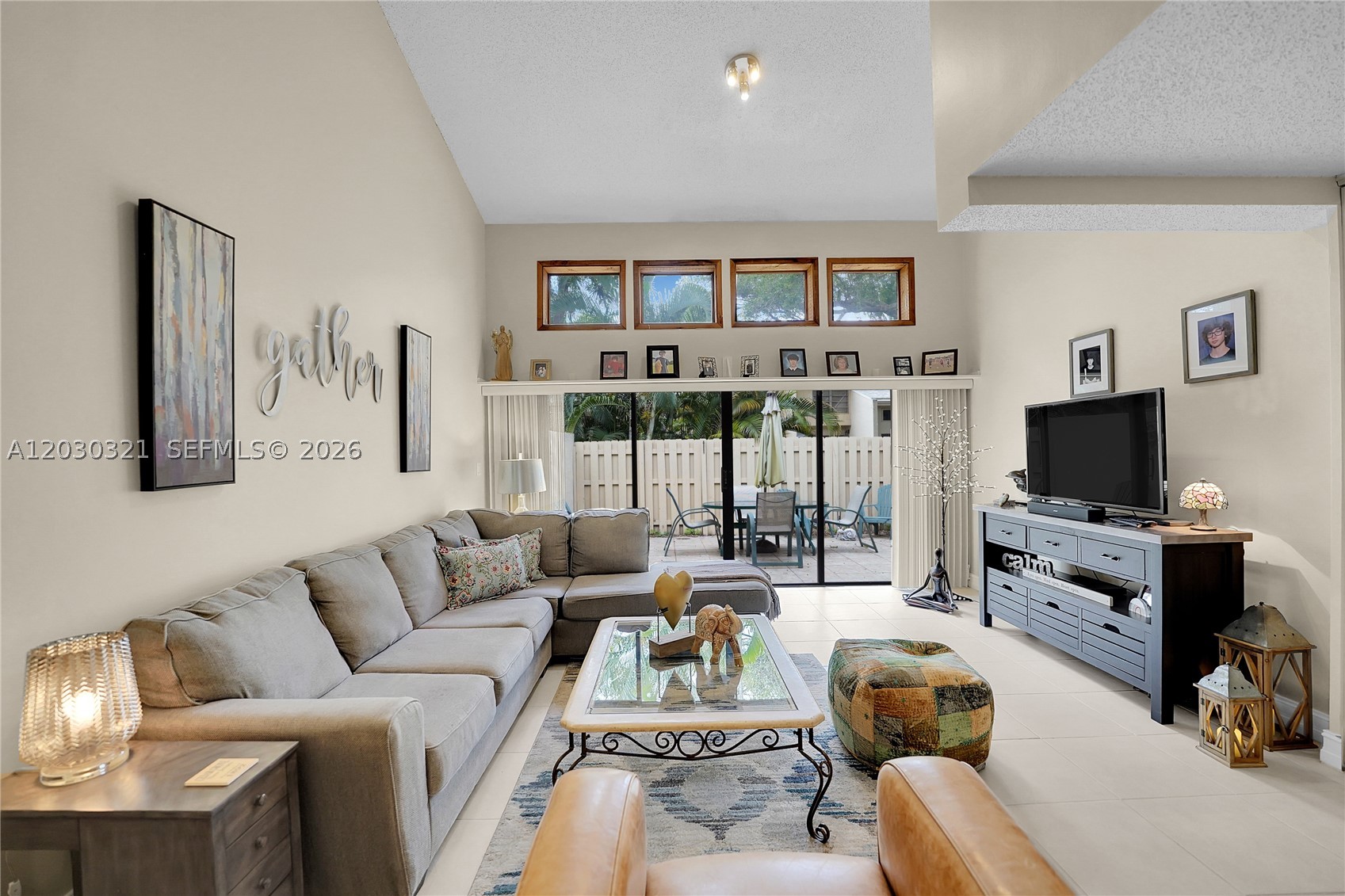1400 NW 9th Ave C-18 — photo