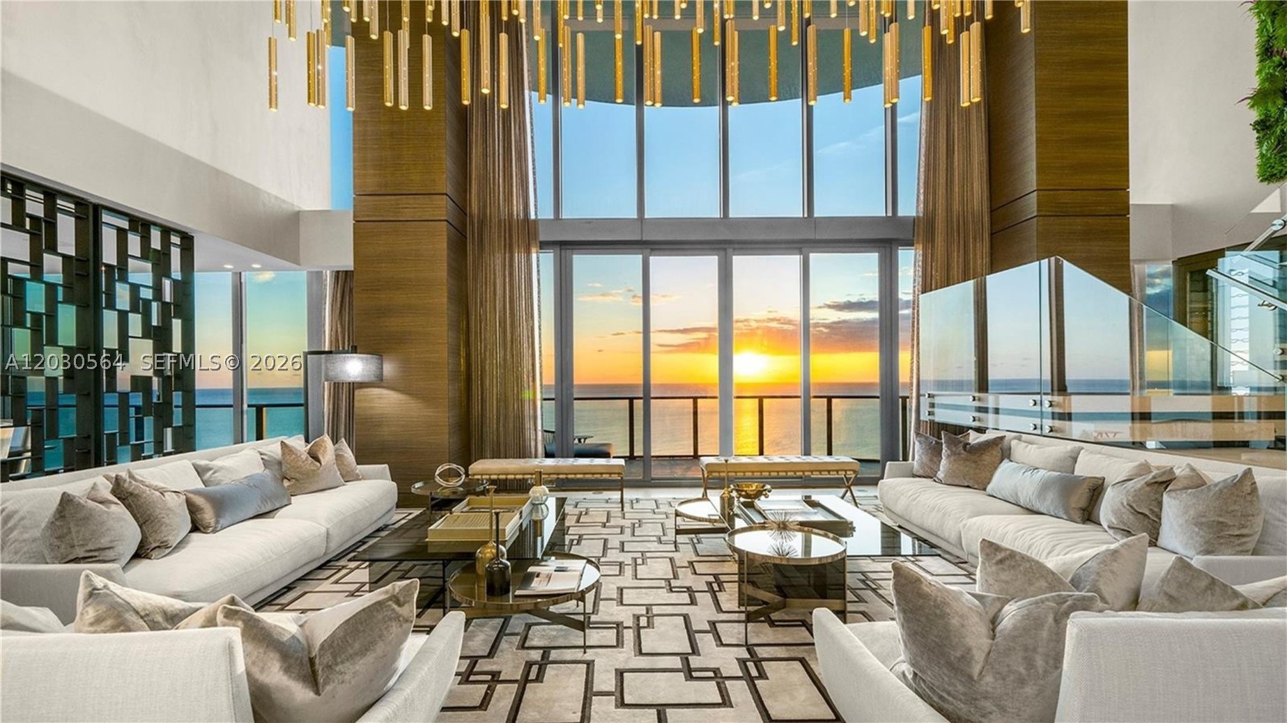 19575 Collins Ave Ph-43 — photo