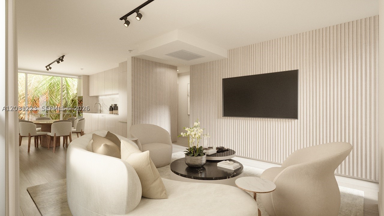 250 Collins Ave 303 — photo