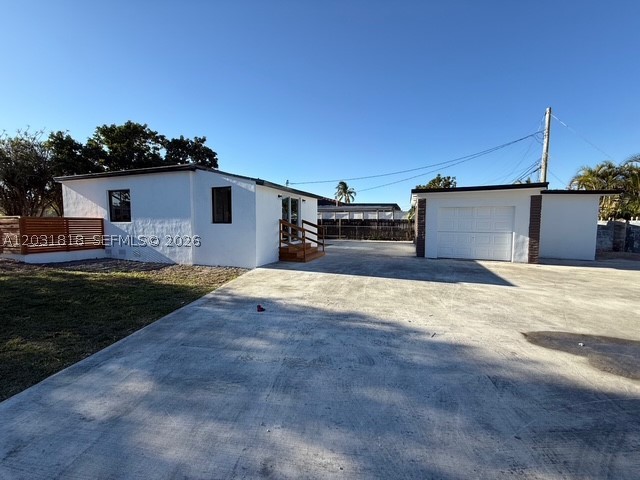 1800 SW 75th Ave Rd — photo