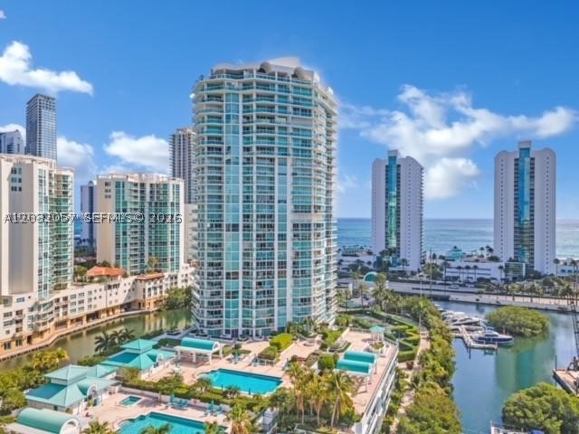 16400 Collins Ave 542 — photo