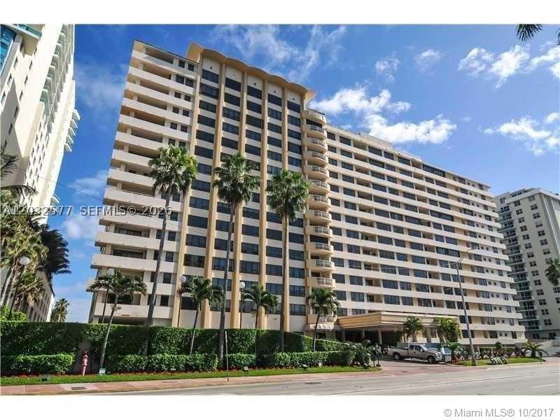 5005 Collins Ave 1202 — photo