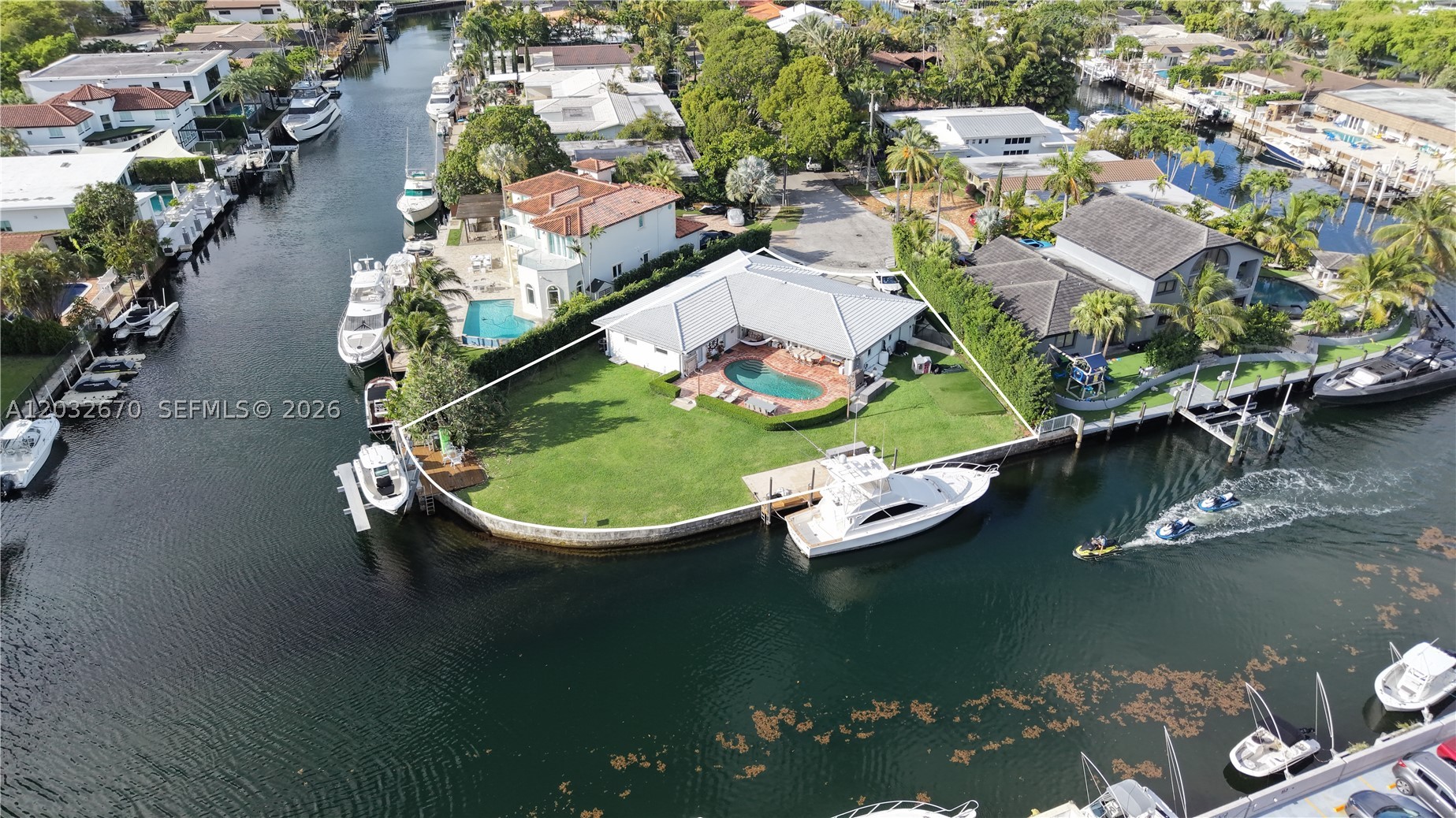 13305 Biscayne Island Ter — photo
