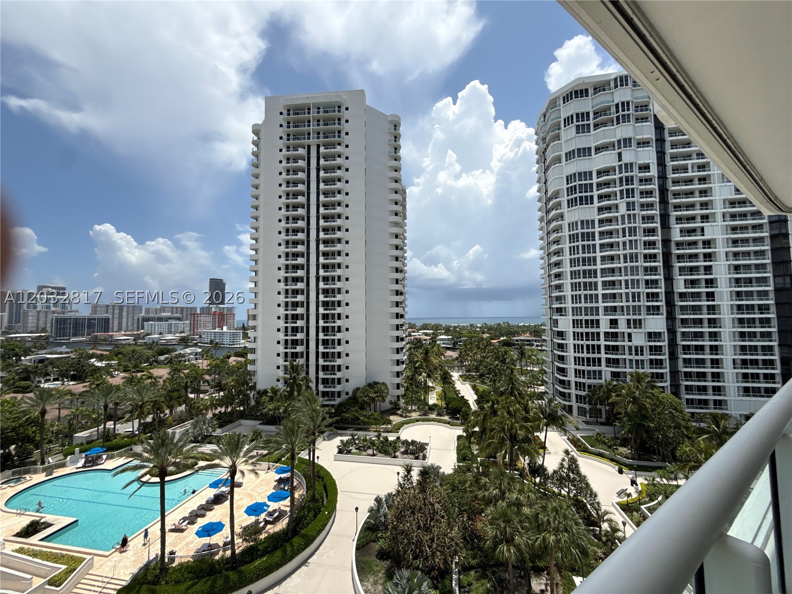 21205 Yacht Club Dr 1201 — photo