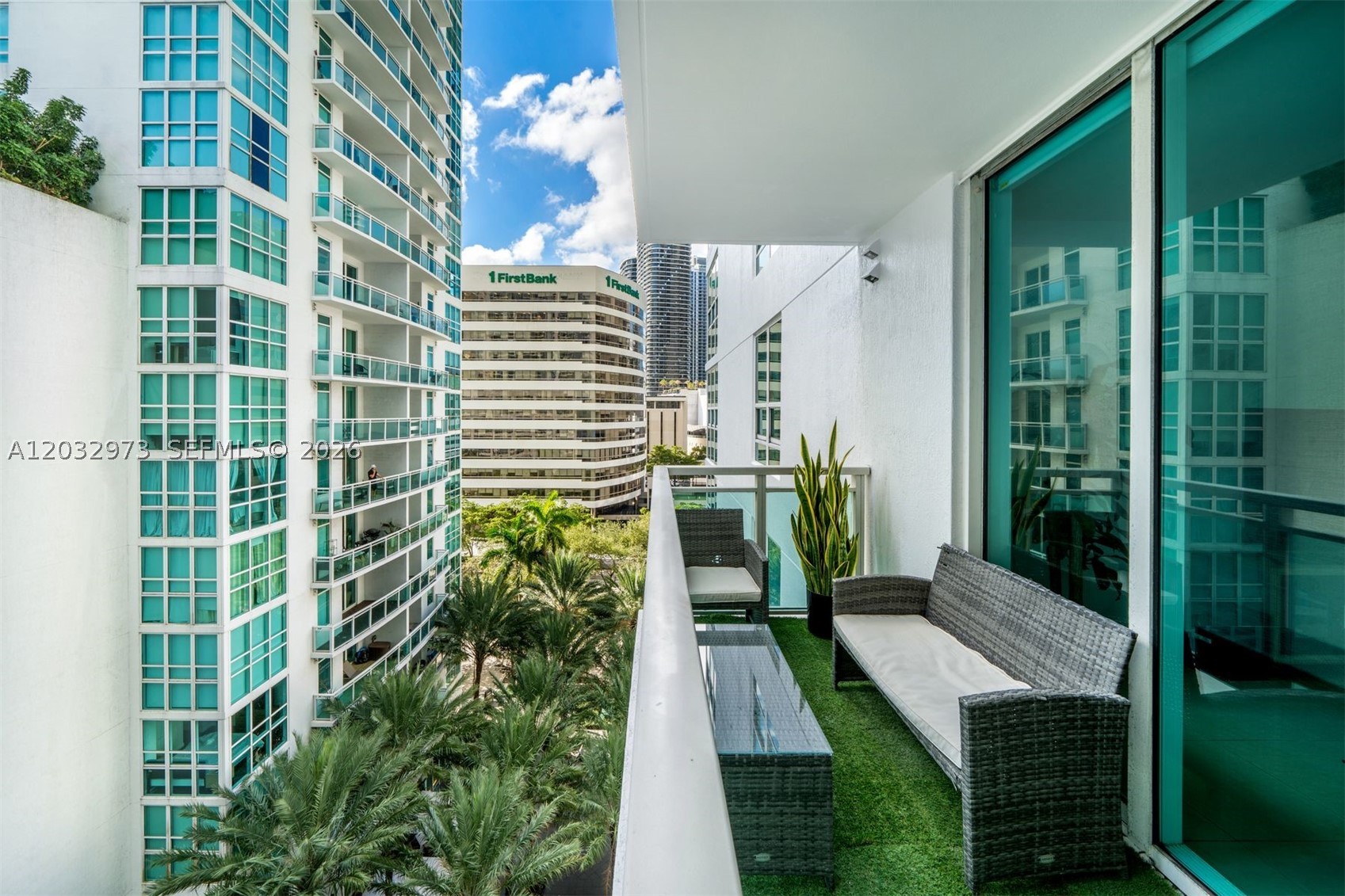 950 Brickell Bay Dr 803 — photo