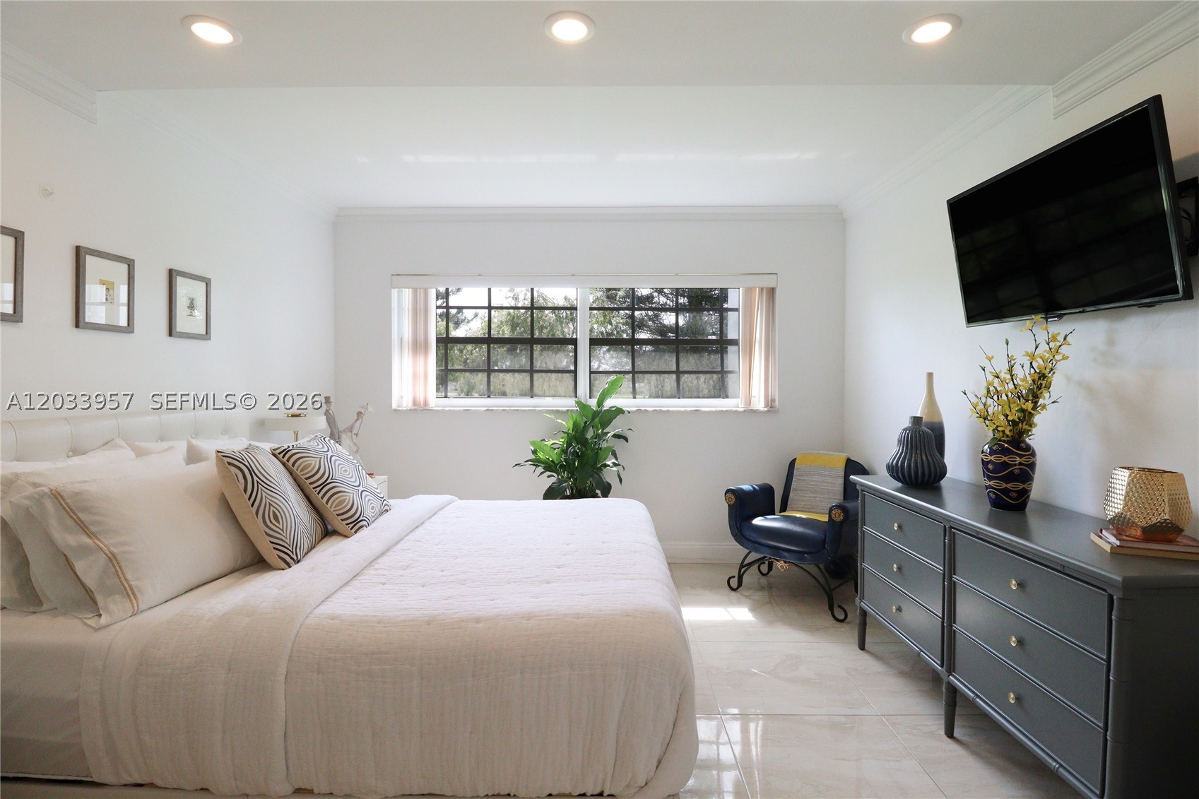 7797 Golf Circle Drive 208J — photo