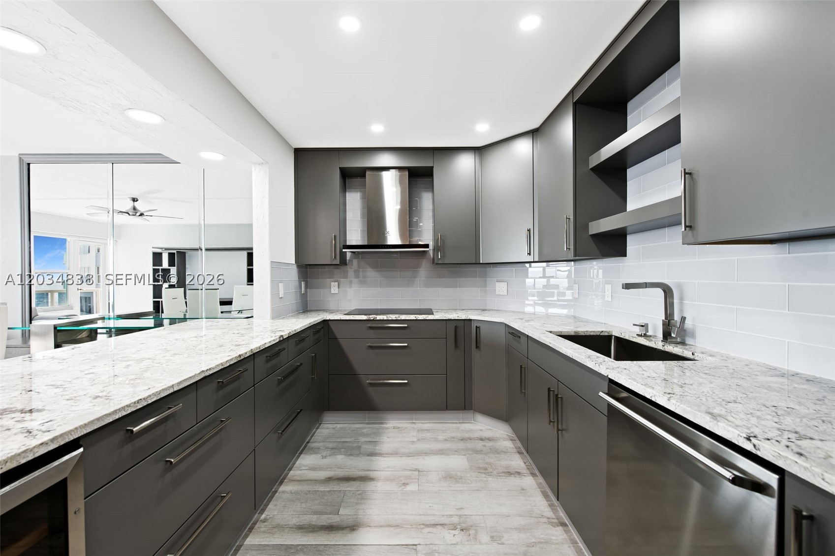 3700 Galt Ocean Dr 910 — photo