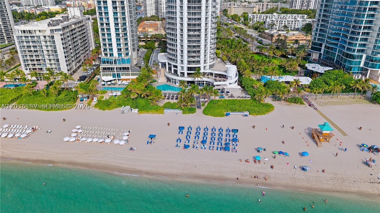 17375 Collins Ave 905 — photo