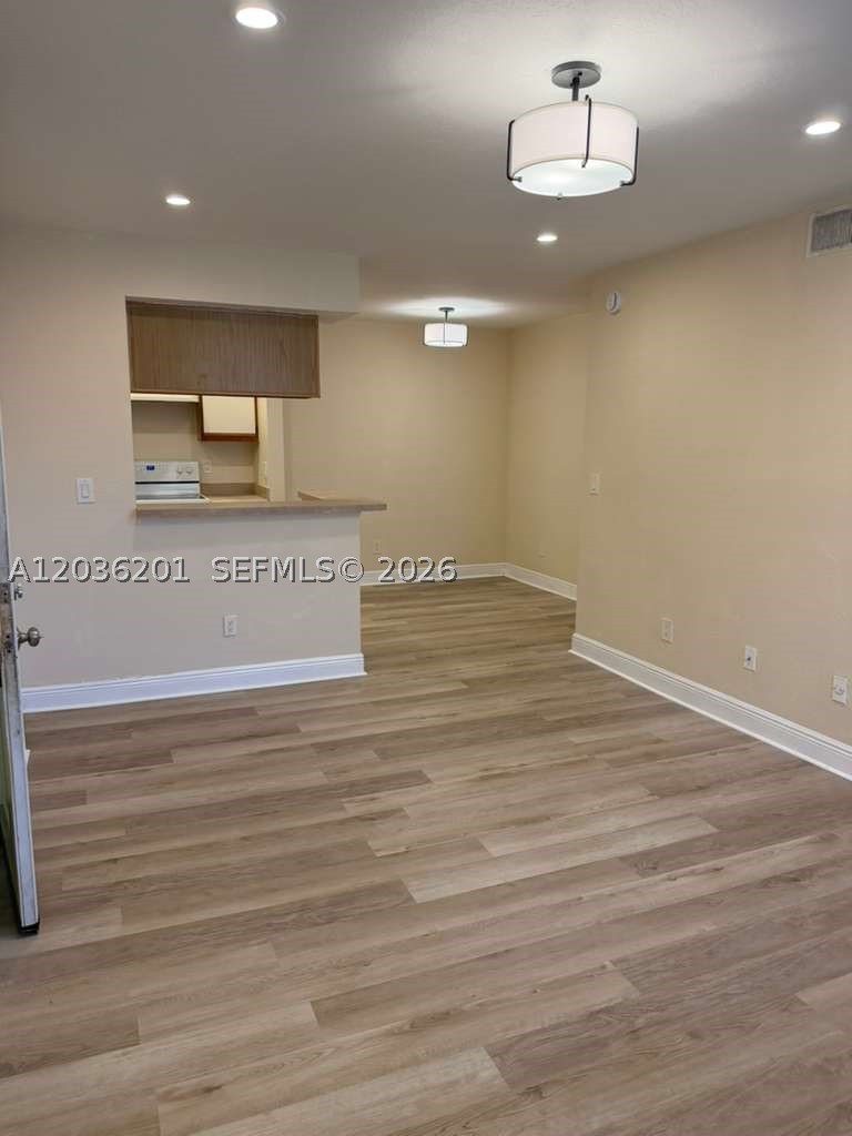 1247 SW 46th Ave 1306 — photo