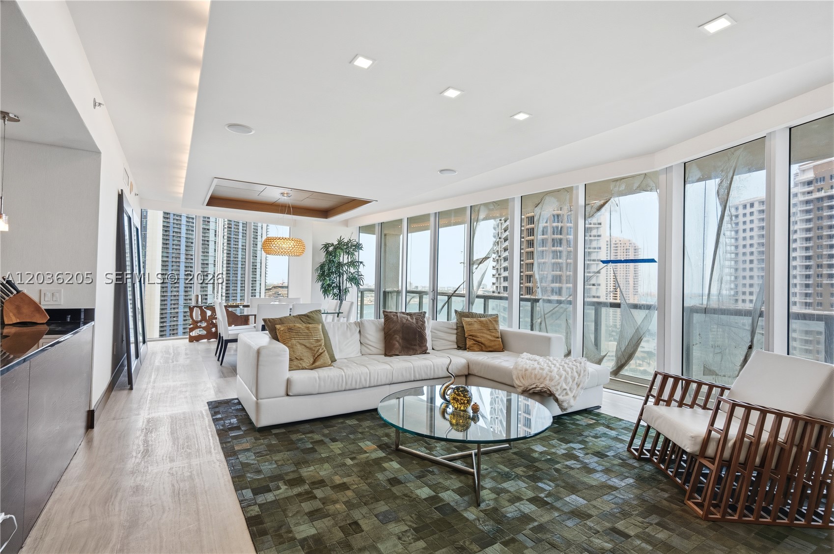 465 Brickell Ave 2101 — photo
