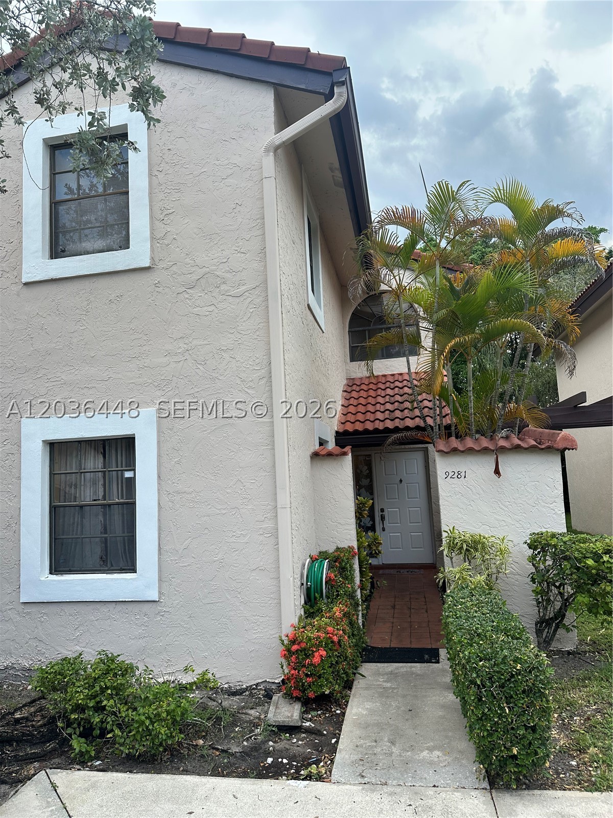 9281 W Sunrise Blvd — photo
