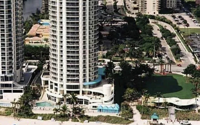 17375 Collins Ave 1008 — photo