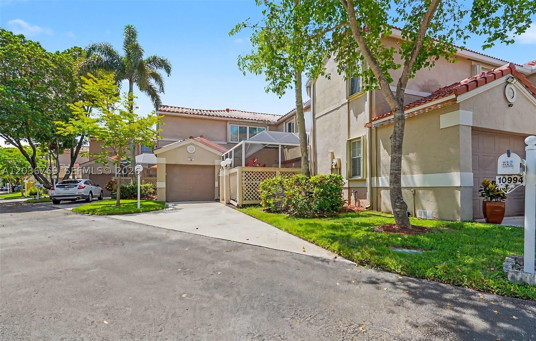 10994 Neptune Dr Unit 10994 — photo
