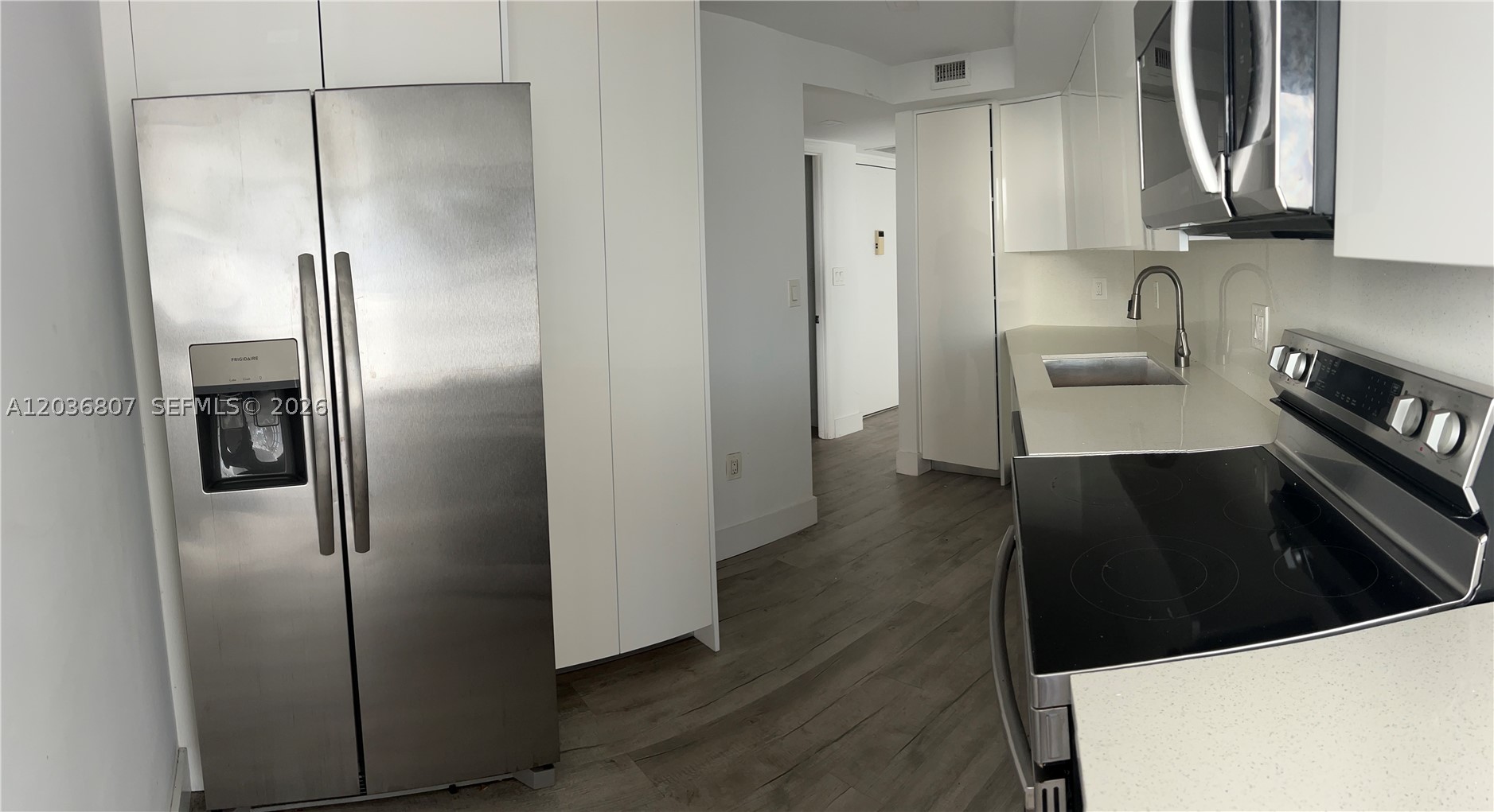 6921 Environ Blvd 7P — photo